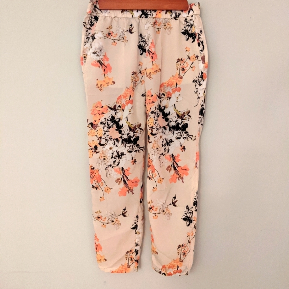LOFT Casual Floral Lightweight Loose Fit Pant With Pockets